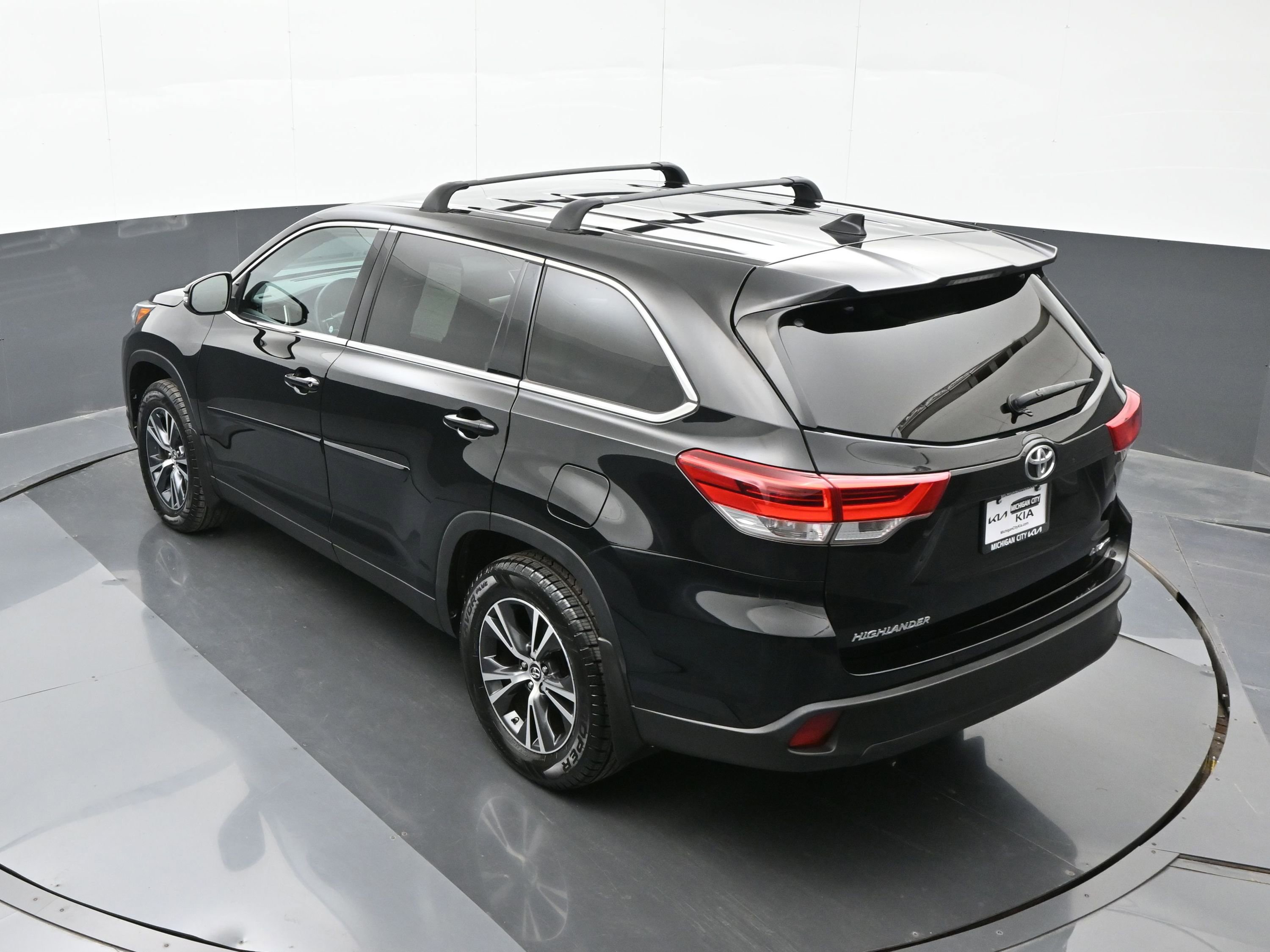 Used 2019 Toyota Highlander Plus image 33