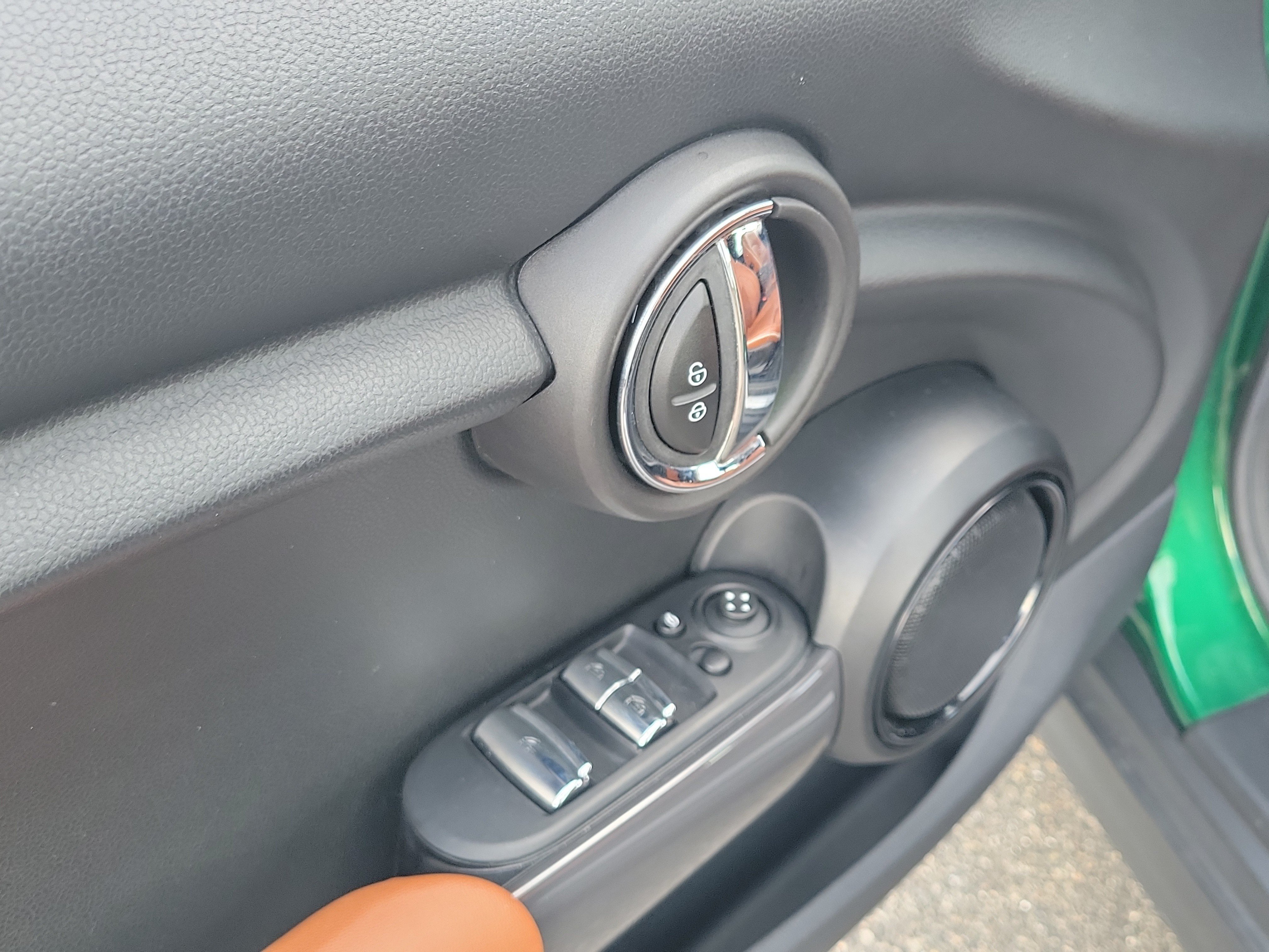 Used 2020 MINI Cooper Convertible FWD image 13