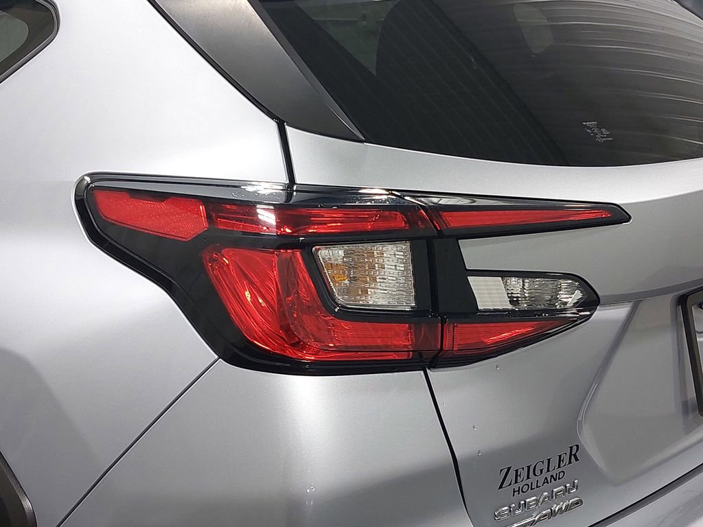 Used 2024 Subaru Crosstrek 2.0i Premium image 34