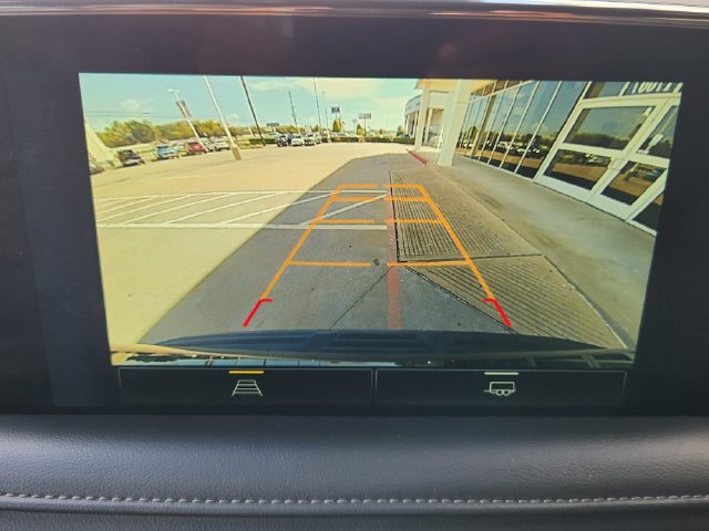 Used 2024 Chevrolet Tahoe LT RWD image 16