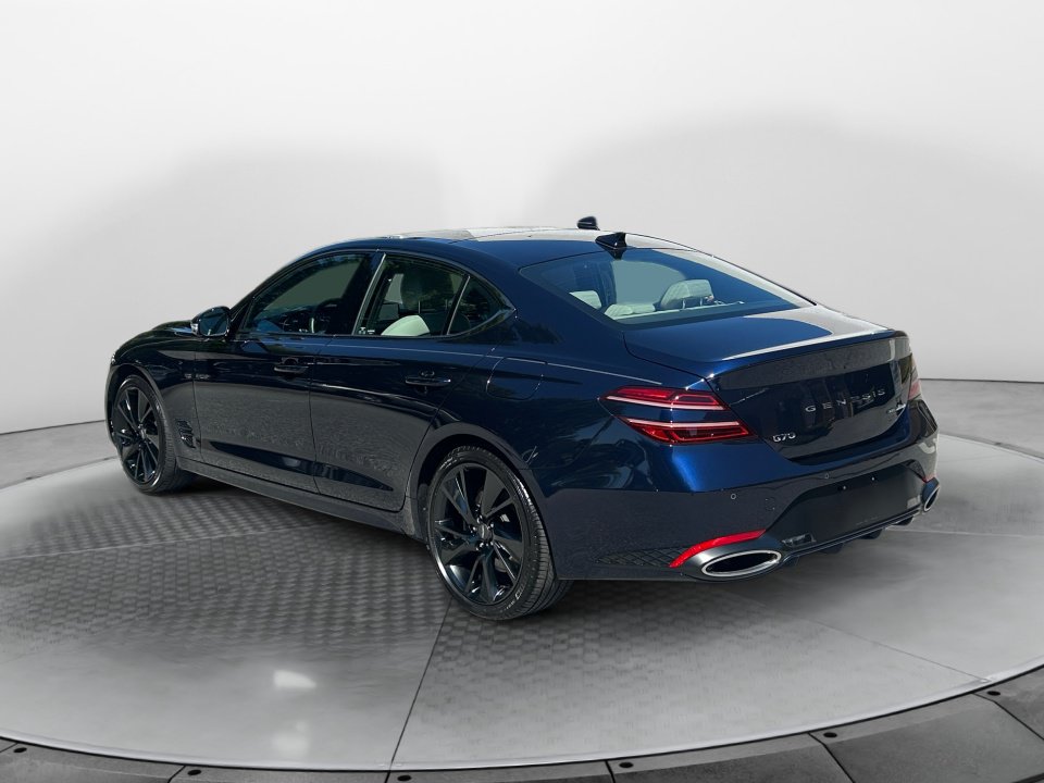 Used 2023 Genesis G70 3.3T w/ Sport Advanced Package AWD/4WD image 5