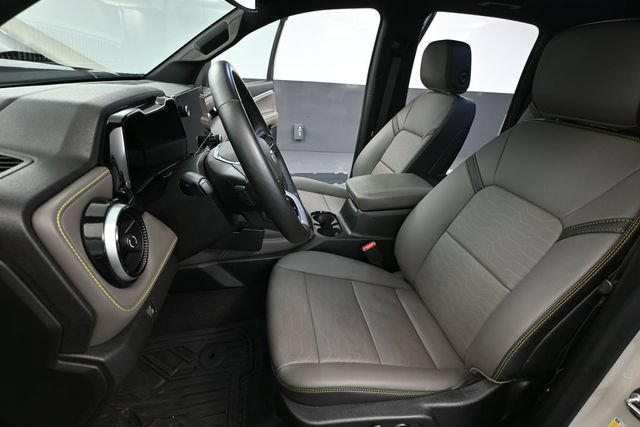 Used 2026 Chevrolet Colorado ZR2 w/ Technology Package AWD/4WD image 22