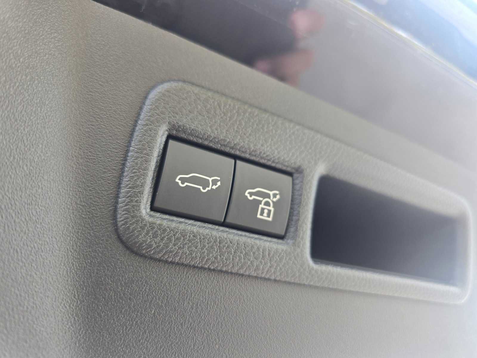 New 2026 Toyota C-HR AWD/4WD image 16
