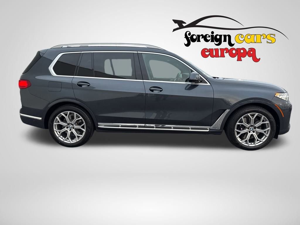 Used 2022 BMW X7 xDrive40i w/ Executive Package image 9