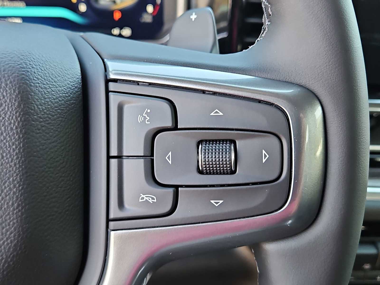 New 2026 Chevrolet Silverado 1500 LTZ w/ Technology Package image 25