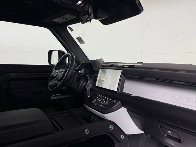Certified 2024 Land Rover Defender 110 SE image 22