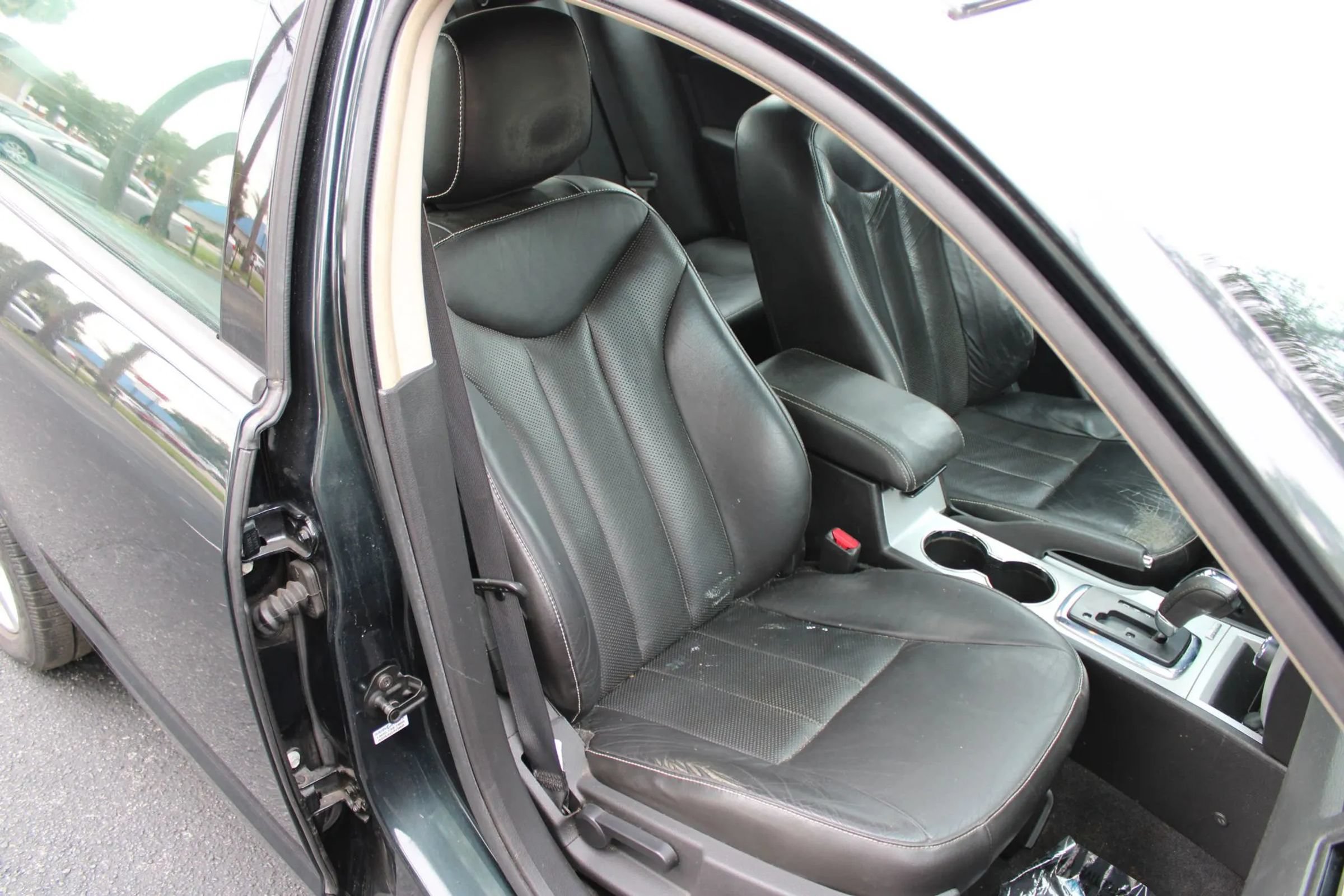 Used 2010 Mercury Milan Premier FWD image 17