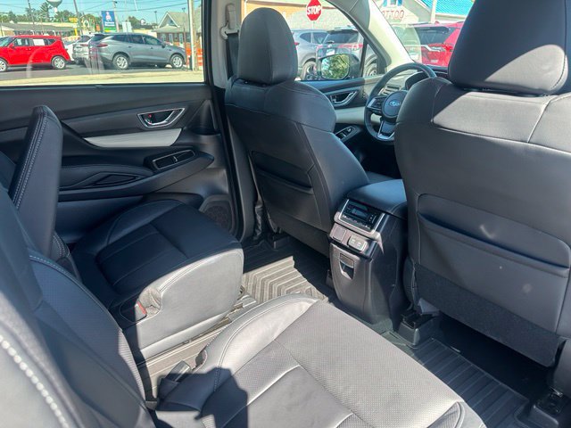Used 2020 Subaru Ascent Limited AWD/4WD image 24