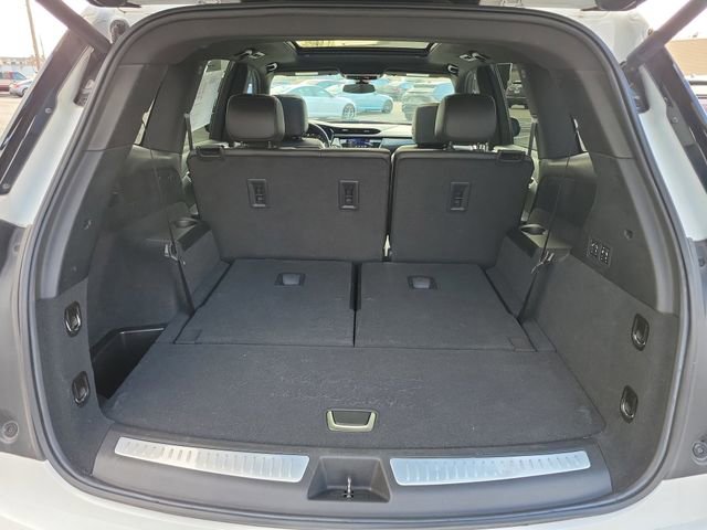 Used 2021 Cadillac XT6 Sport w/ LPO, ONYX Package image 28