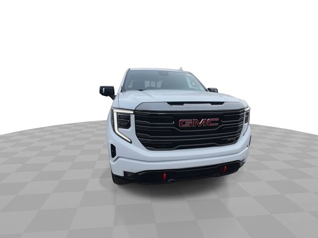 Used 2024 GMC Sierra 1500 AT4 w/ Technology Package image 3