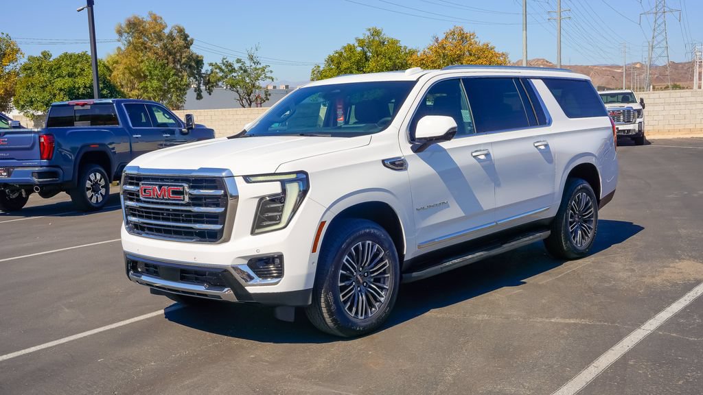 New 2026 GMC Yukon XL Elevation w/ Elevation Premium Package AWD/4WD image 3
