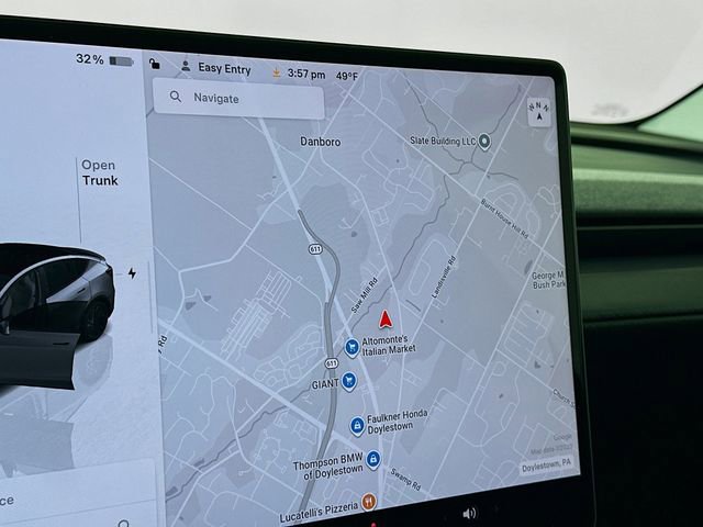 Used 2026 Tesla Model Y Long Range image 12