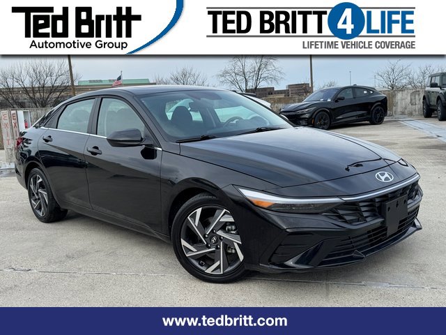 Used 2025 Hyundai Elantra SEL