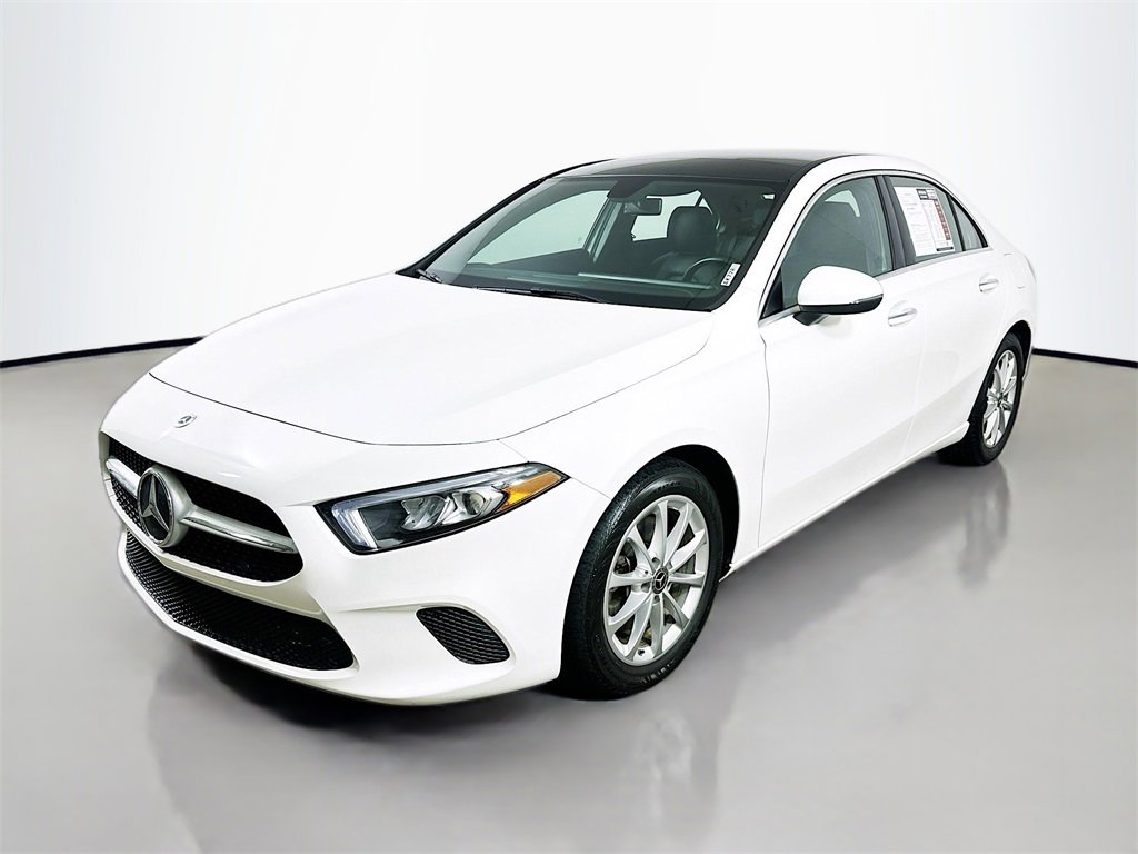 Used 2022 Mercedes-Benz A 220 4MATIC image 3