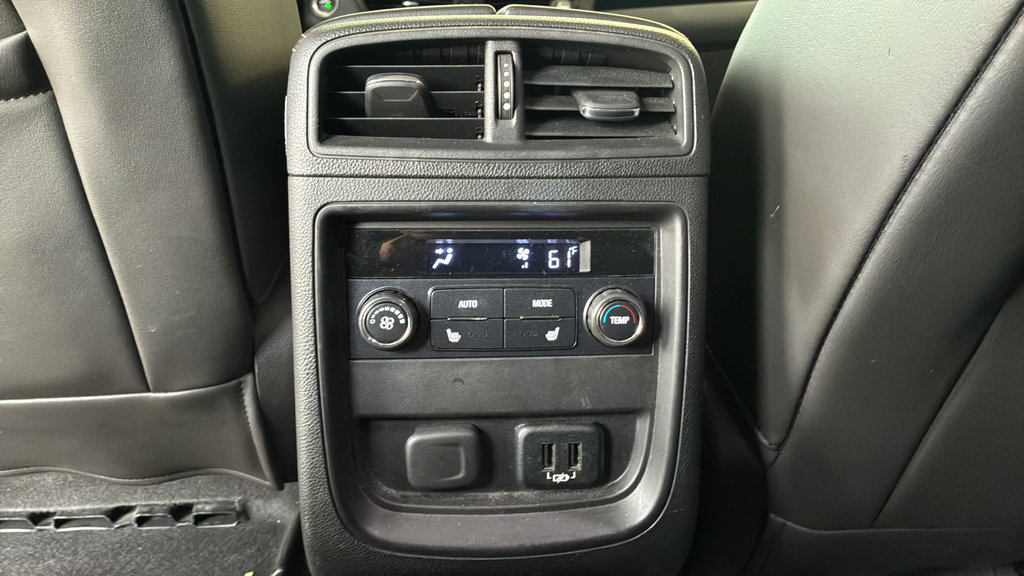 Used 2017 Buick Envision Essence FWD image 25