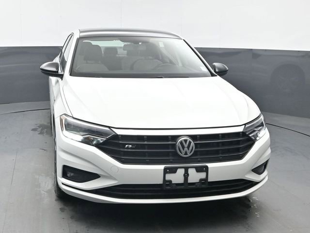 Used 2019 Volkswagen Jetta R-Line w/ R-Line Cold Weather Package FWD image 8