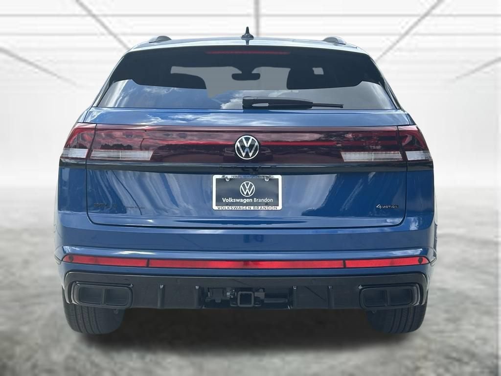 New 2026 Volkswagen Atlas Cross Sport SEL R-Line AWD/4WD image 4