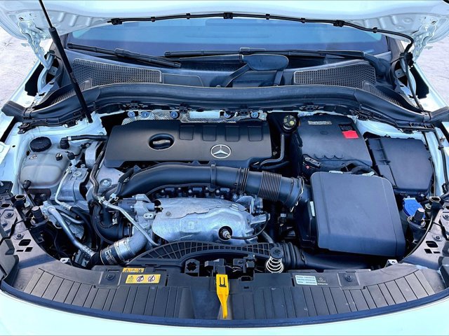 Certified 2022 Mercedes-Benz GLA 250 image 11