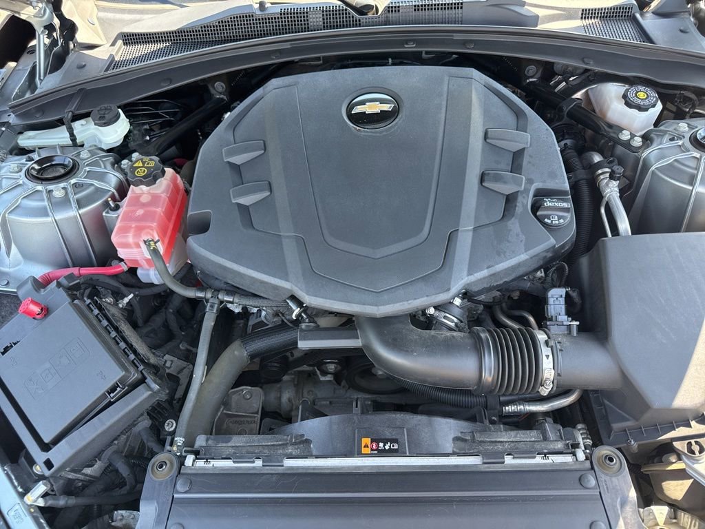 Used 2023 Chevrolet Camaro LT RWD image 29