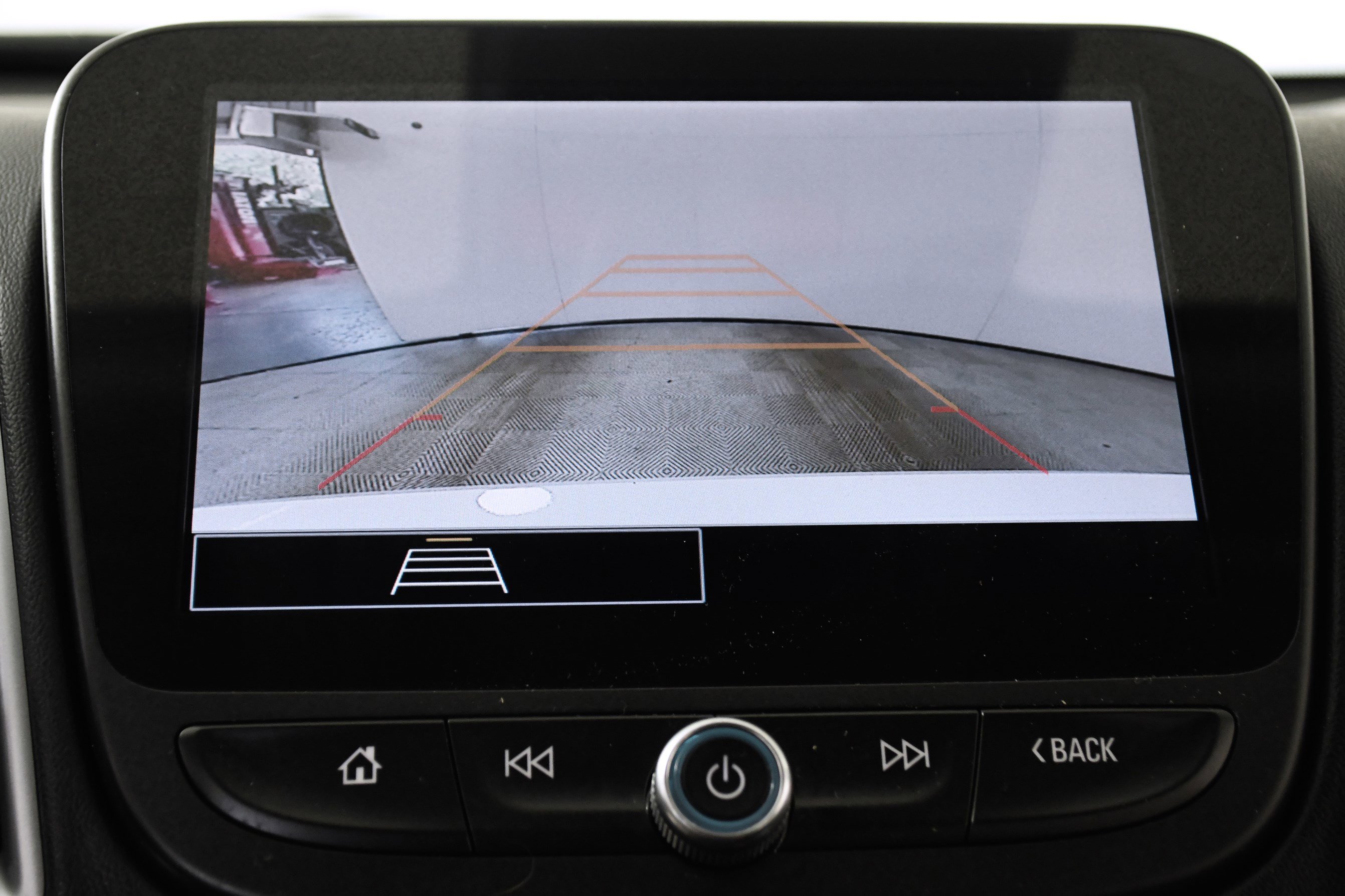 Used 2024 Chevrolet Malibu LS w/ Driver Confidence Package image 18