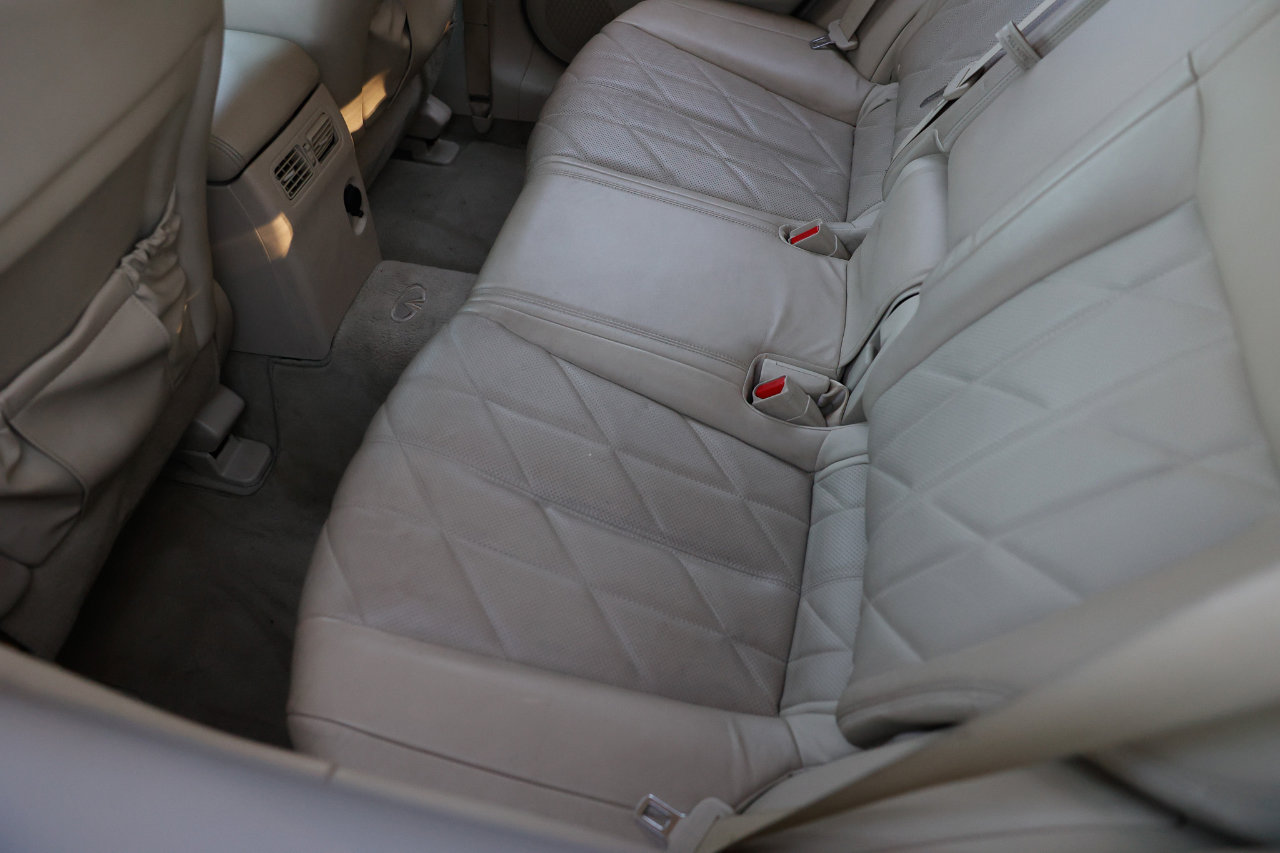 Used 2009 INFINITI FX35 AWD w/ Navigation Pkg image 10