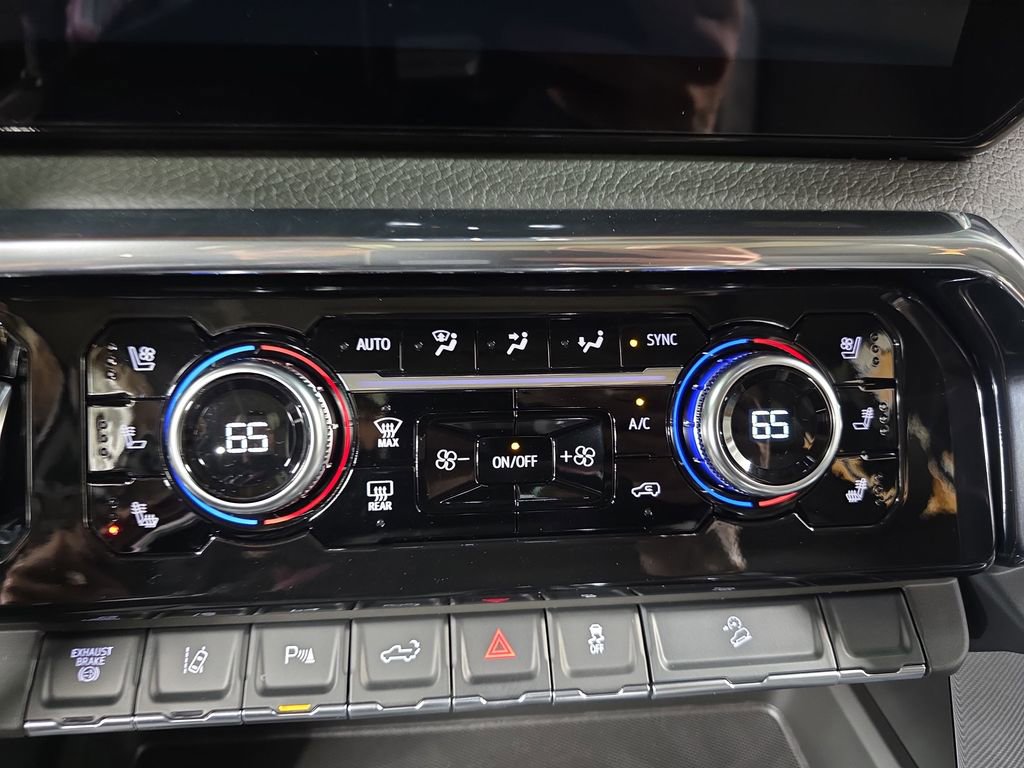 New 2026 GMC Sierra 3500 Denali image 20