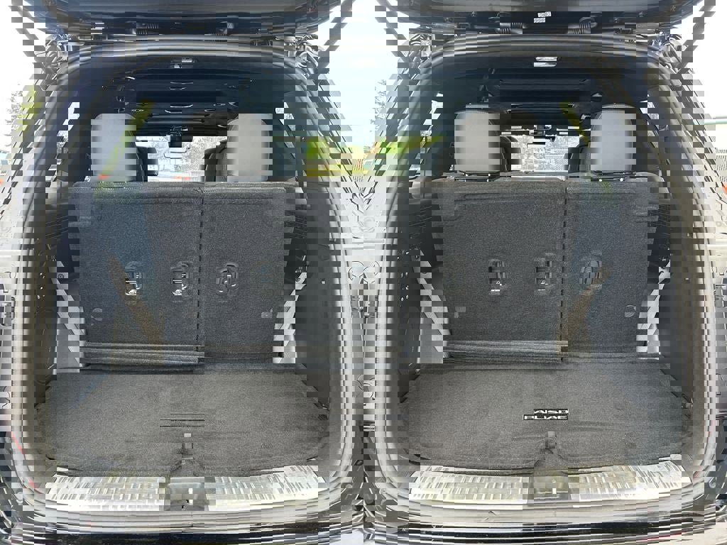 Used 2025 Hyundai Palisade Calligraphy image 24