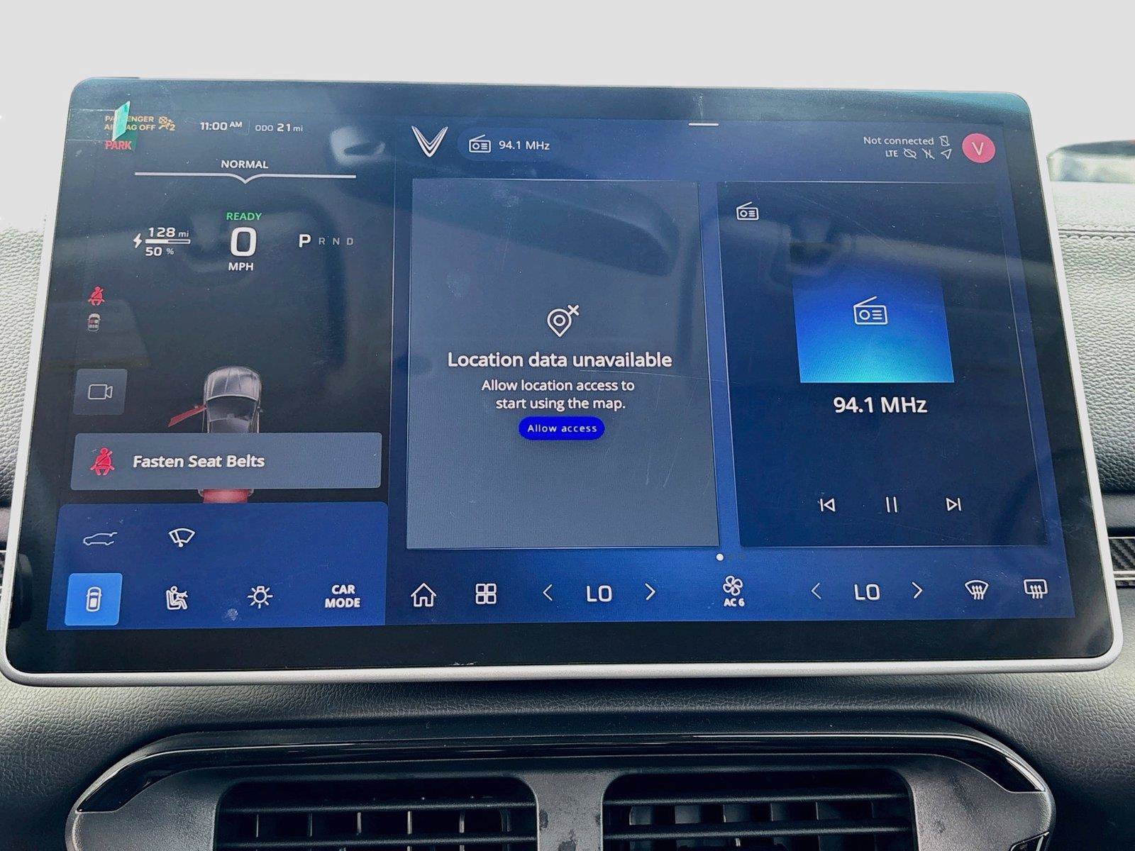 New 2027 VinFast VF 8 Eco AWD/4WD image 14