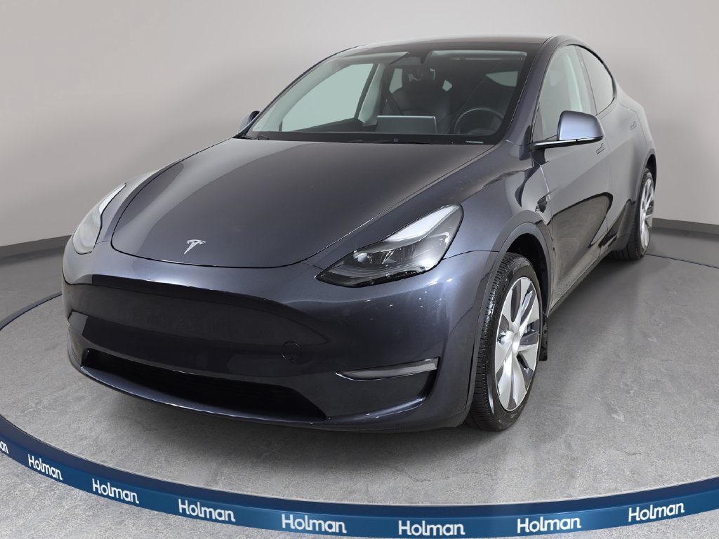 Used 2023 Tesla Model Y Long Range AWD/4WD image 1