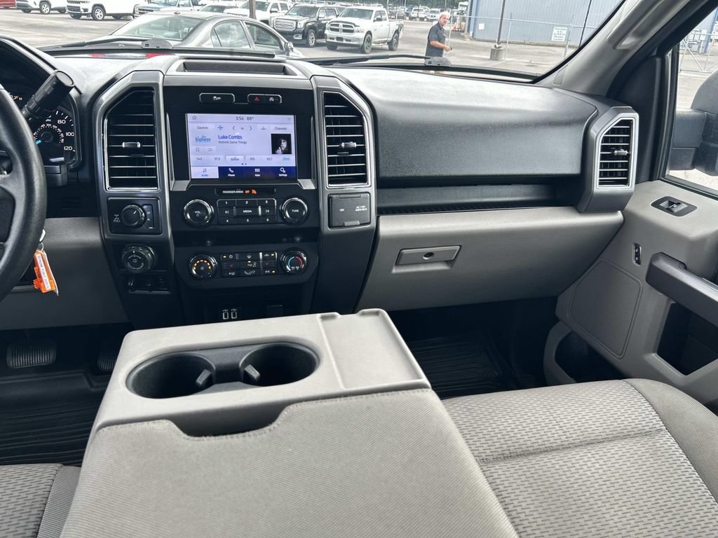 Used 2020 Ford F150 XLT w/ Equipment Group 302A Luxury AWD/4WD image 26