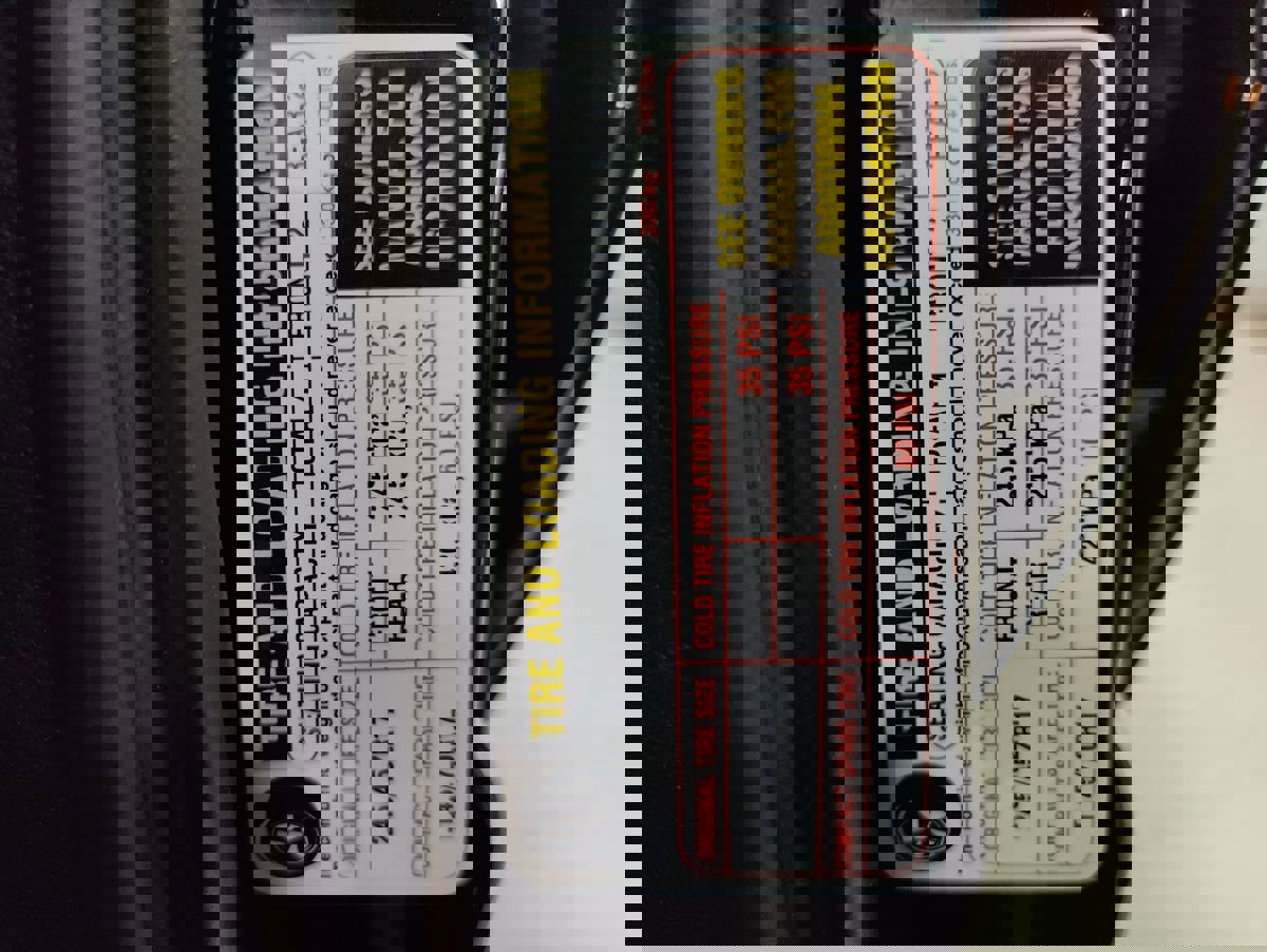 Used 2004 Pontiac GTO image 19