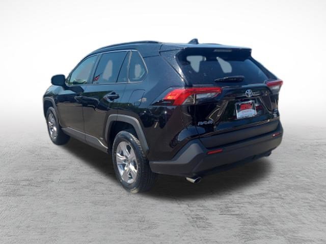 Certified 2025 Toyota RAV4 XLE AWD/4WD image 5
