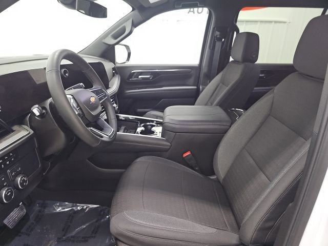 Used 2025 Chevrolet Suburban LS image 24