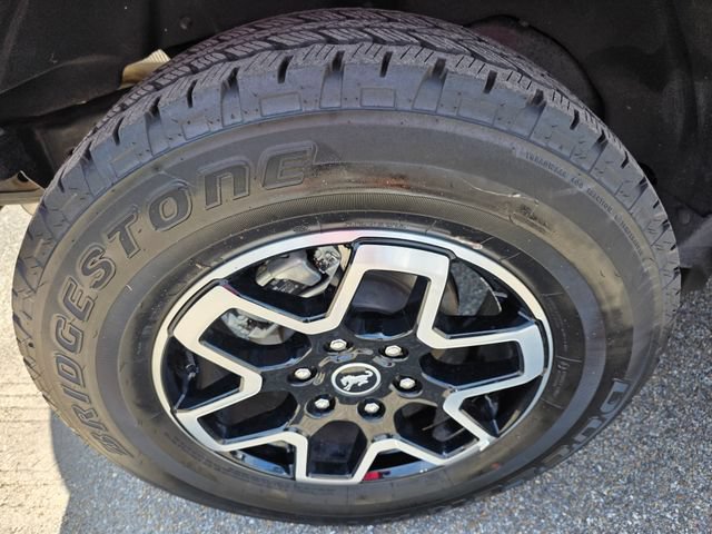Used 2025 Ford Bronco Outer Banks AWD/4WD image 10