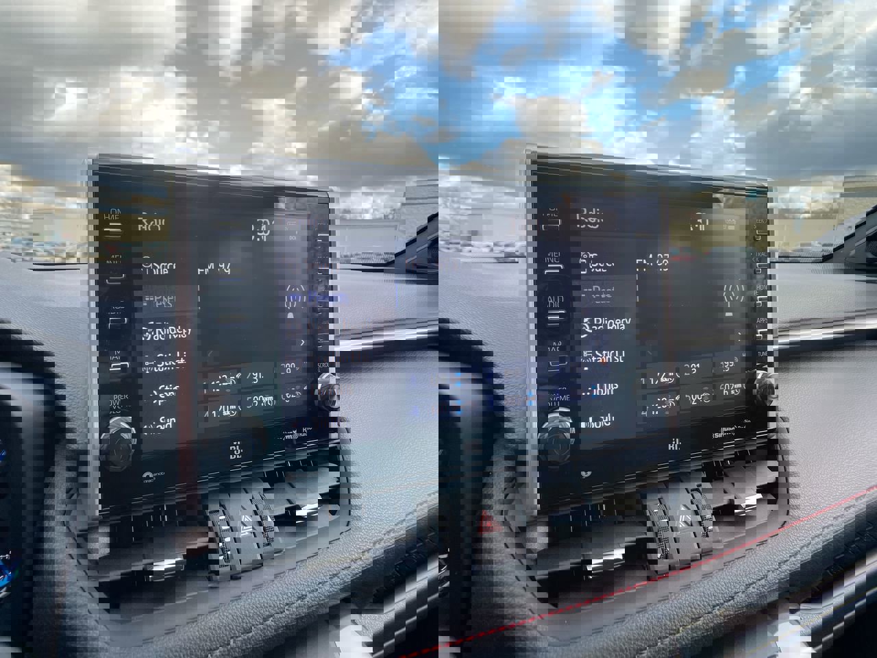 Used 2022 Toyota RAV4 XSE w/ Weather Package image 17