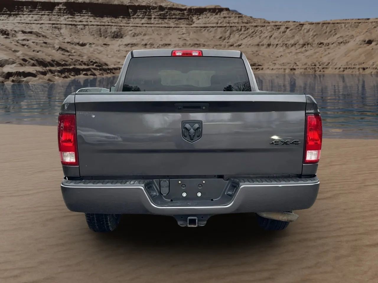 Used 2017 RAM 1500 Express image 6