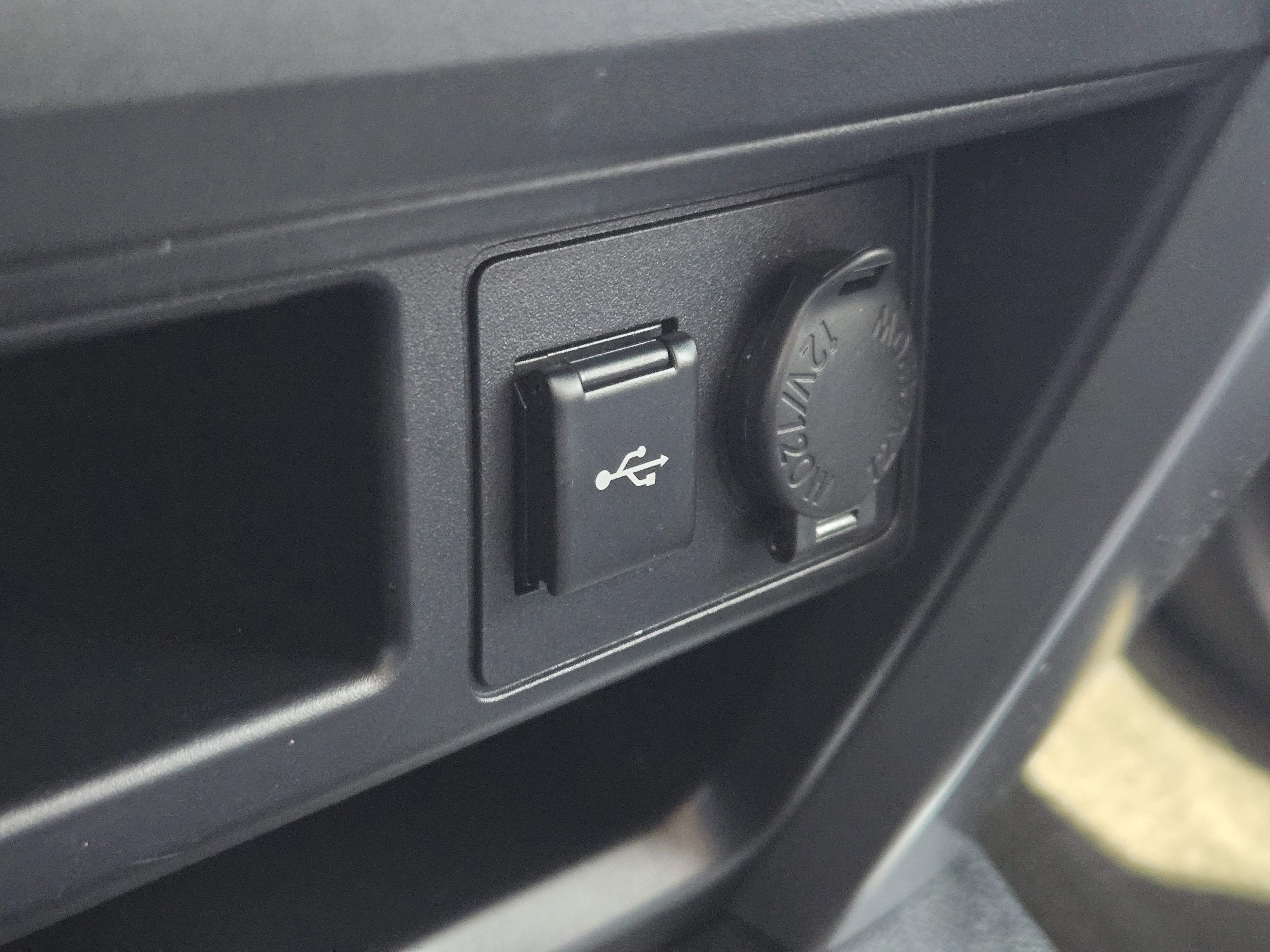 Used 2022 Toyota 4Runner SR5 Premium w/ Moonroof Package image 22