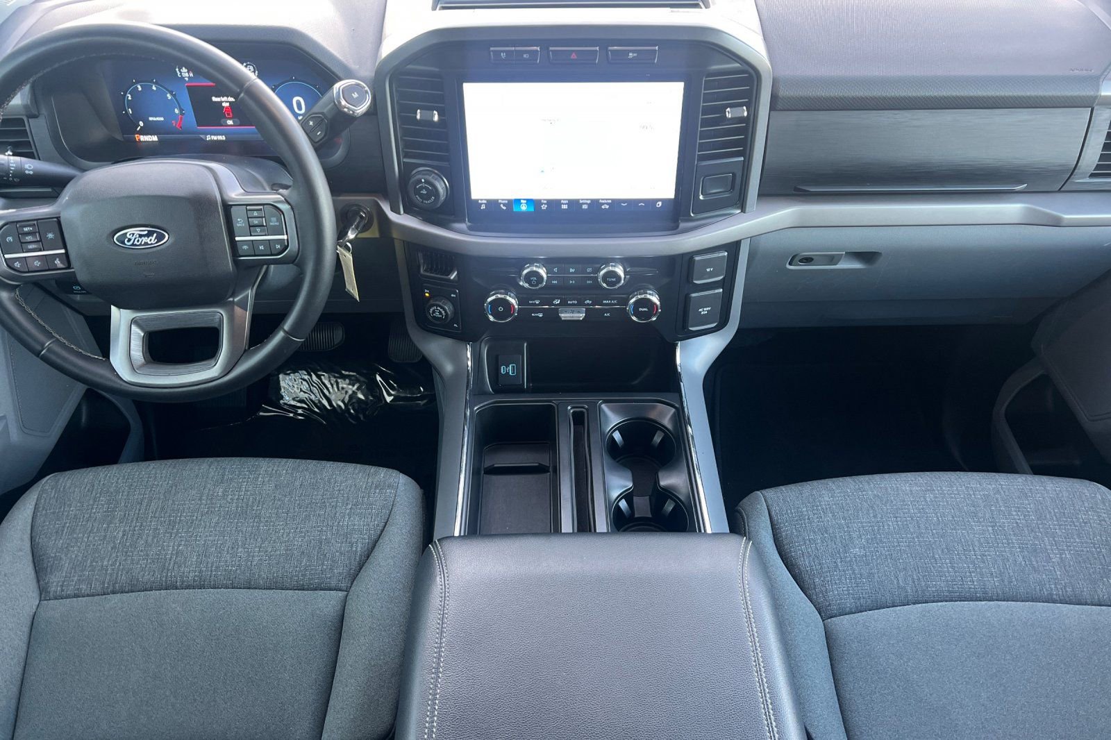 Used 2024 Ford F150 XLT w/ Mobile Office Package image 14