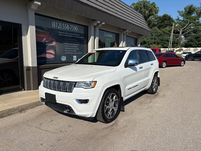 Used 2019 Jeep Grand Cherokee Overland AWD/4WD image 2