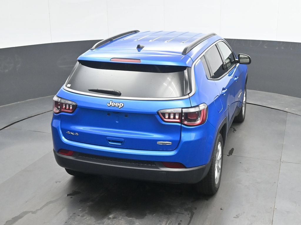 Used 2024 Jeep Compass Latitude AWD/4WD image 29