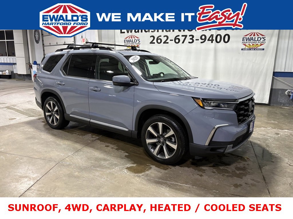 Used 2025 Honda Pilot Elite image 1