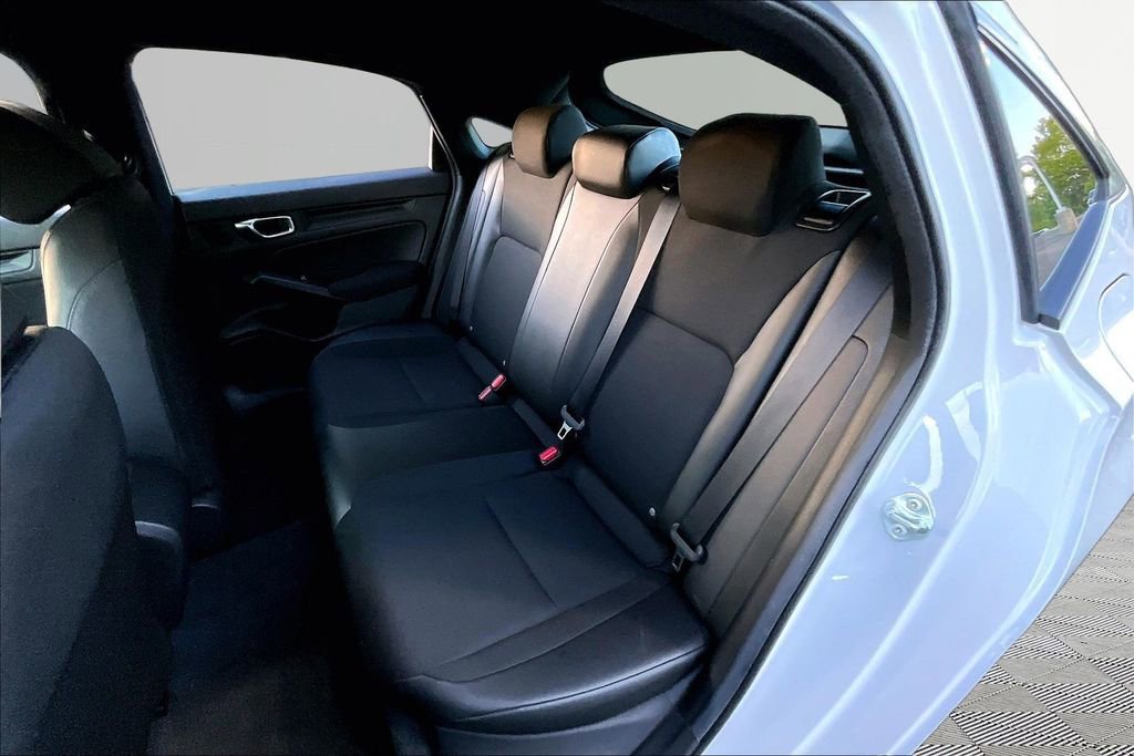 Used 2025 Honda Civic Sport image 18