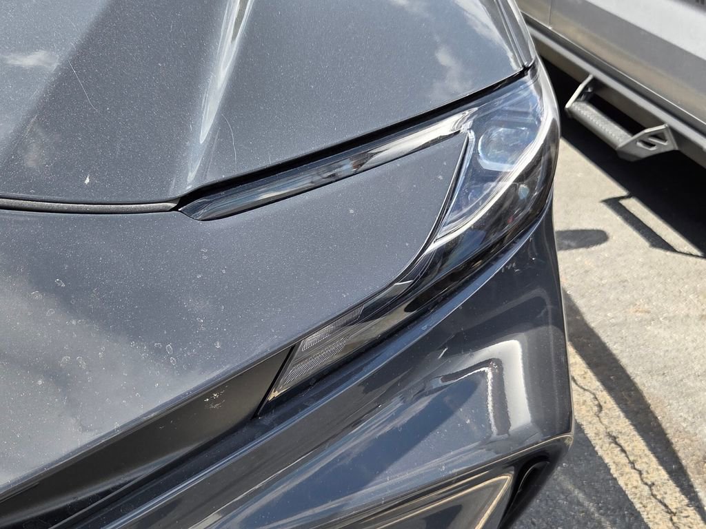 Used 2025 Toyota Camry LE w/ Convenience Package FWD image 3