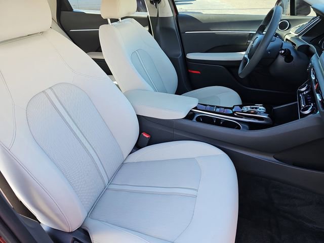 Used 2023 Hyundai Sonata SEL image 12