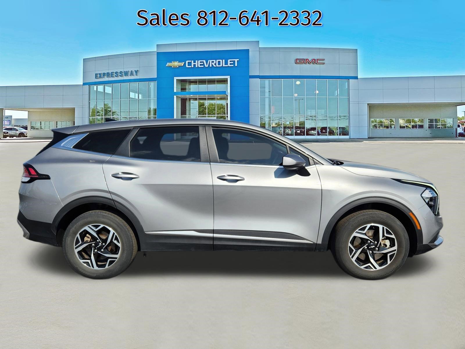Used 2023 Kia Sportage LX AWD/4WD image 8
