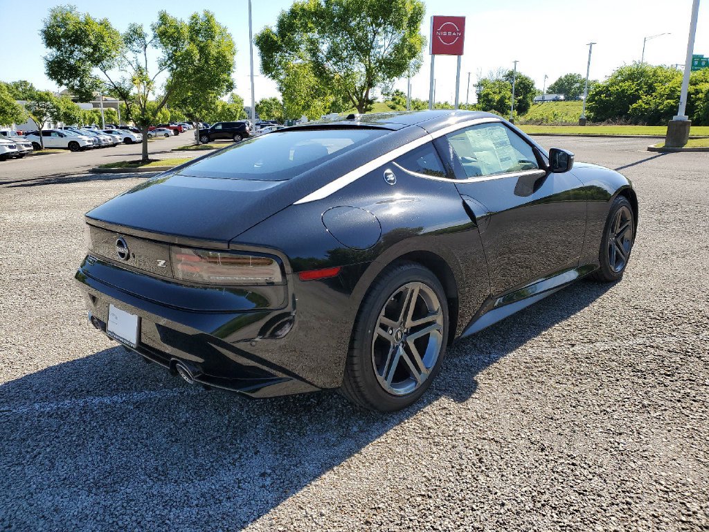 New 2026 Nissan Z Sport w/ Floor Mat Package RWD image 4