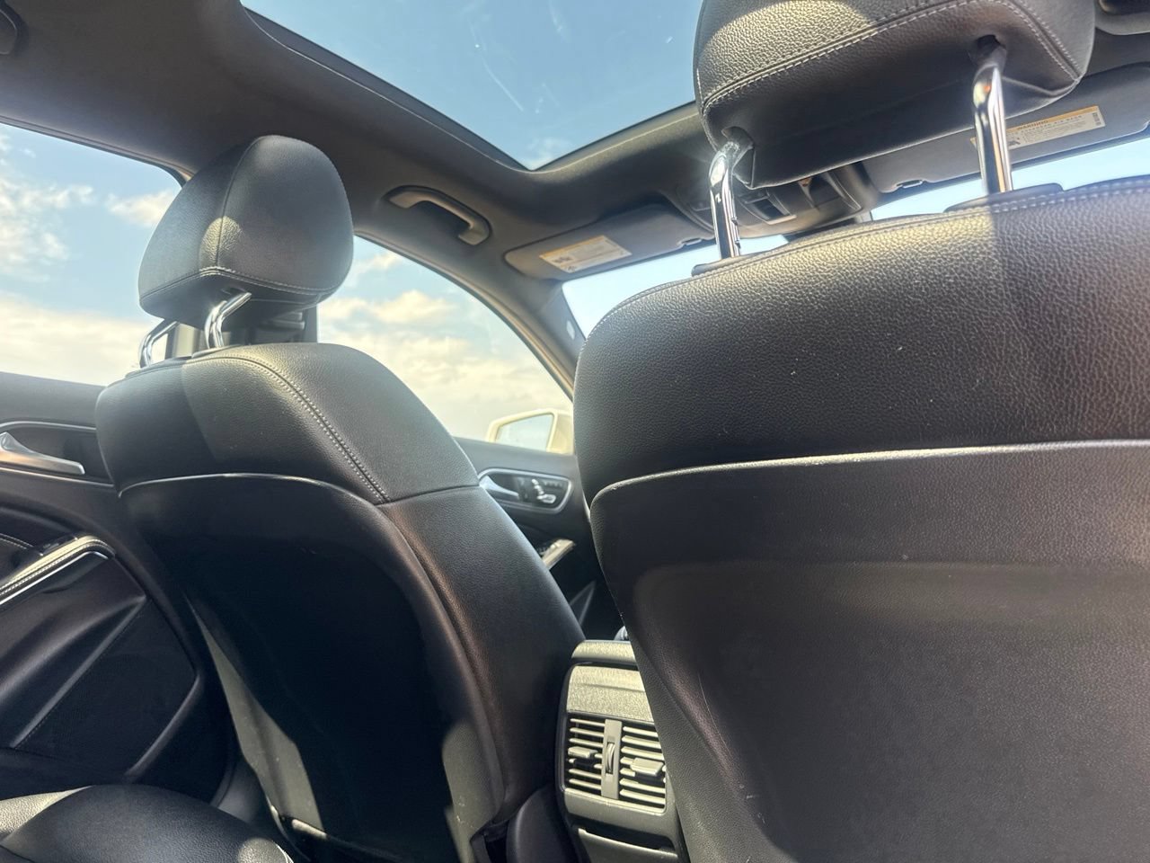 Used 2020 Mercedes-Benz GLA 250 image 32