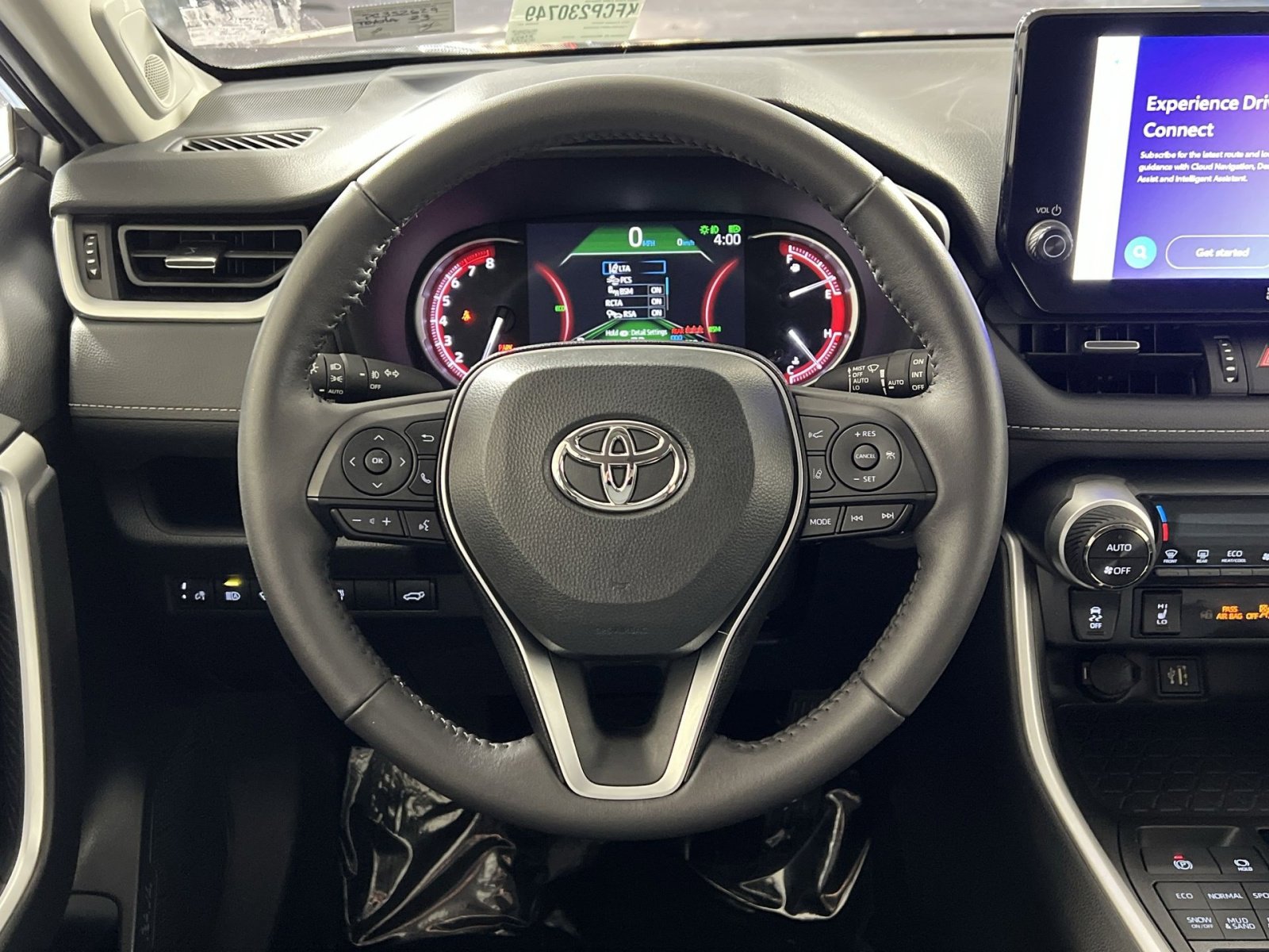 Used 2023 Toyota RAV4 XLE Premium image 16