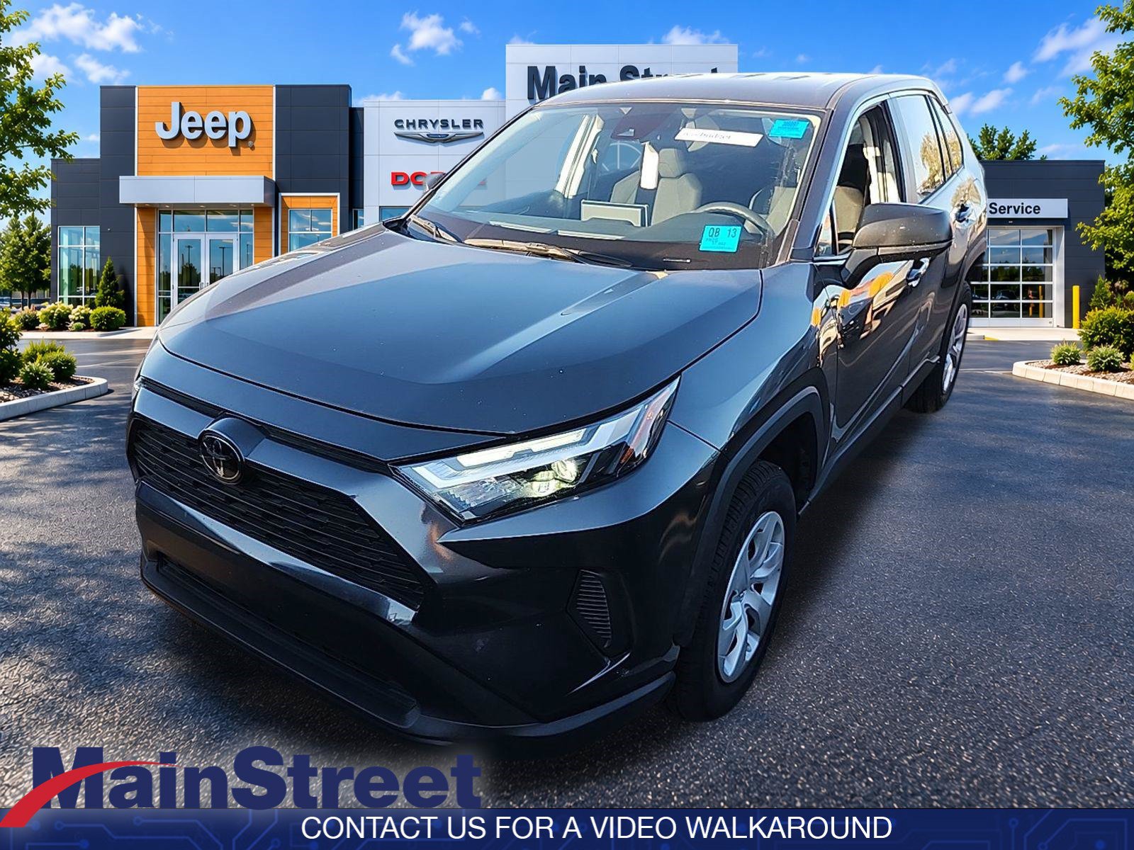 Used 2025 Toyota RAV4 LE FWD image 1
