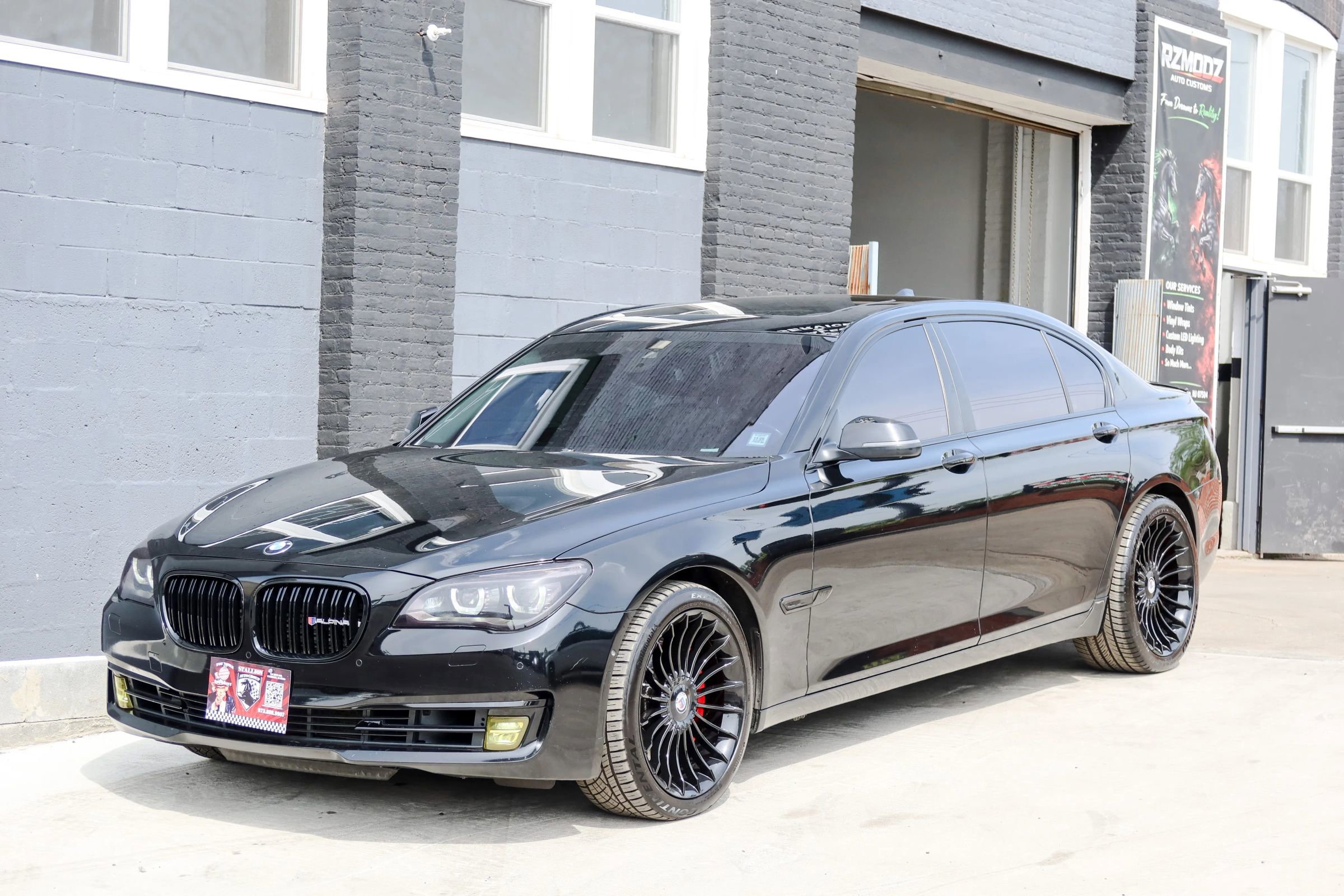Used 2013 BMW 760Li RWD image 3